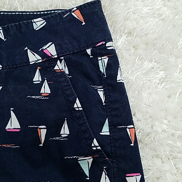 Super cute shorts , size 0 - Picture 2 of 4